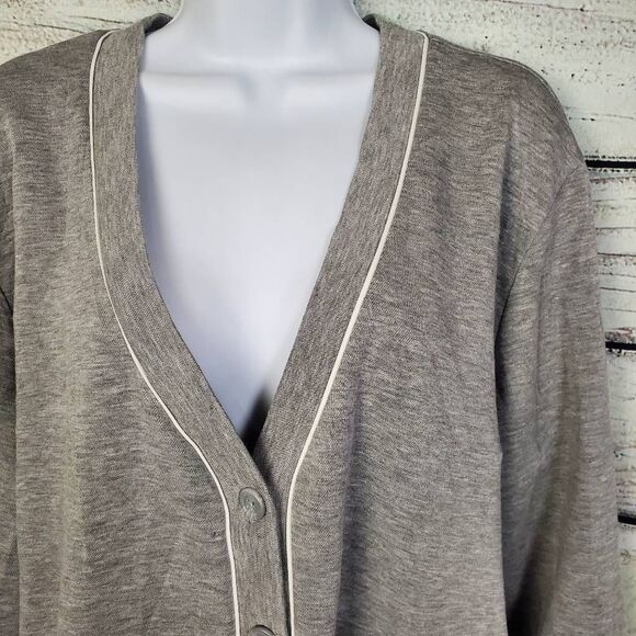 All In Motion Women’s Cardigan Gray Button Front Lounge Top Size L - Picture 2 of 7